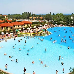 Camping Bella Italia In - Gardasee Peschiera del Garda
